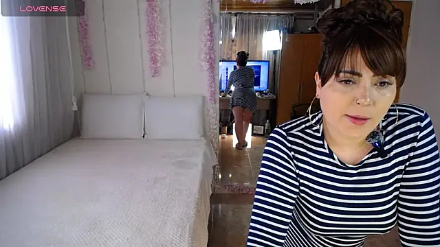 Sahory   online show from November 4, 7:35 pm