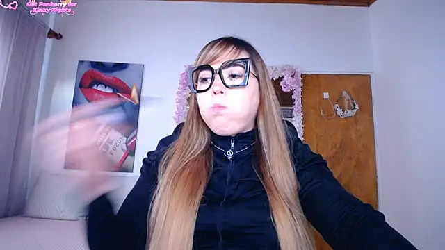 Snapshot of Sahory__ chatting on June 1, 10:44 pm Sahory online show from June 1, 10:44 pm