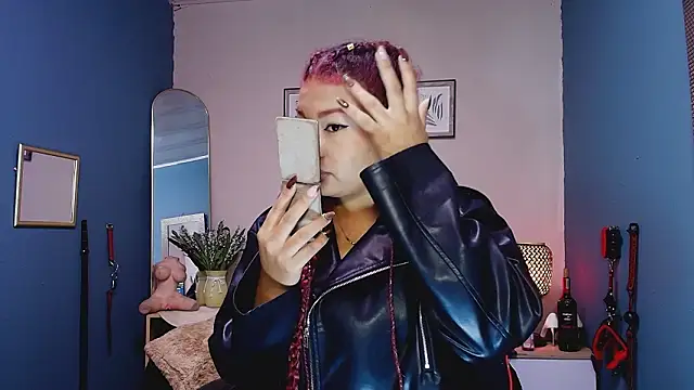 JadaRoberts online show from February 9, 12:31 pm