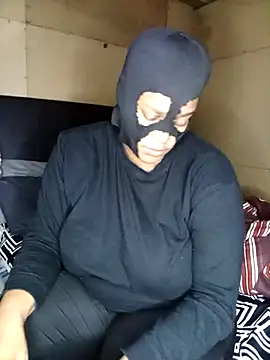 Snapshot of Ngamla123 chatting on November 17, 9:09 pm Ngamla123 online show from November 17, 9:09 pm