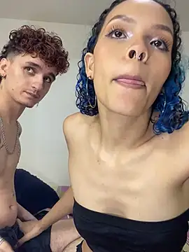 Snapshot of TheKing6ix9ine69 chatting on March 15, 5:30 am TheKing6ix9ine69 online show from March 15, 5:30 am