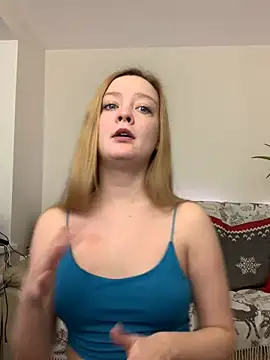 Snapshot of Radiants_two chatting on December 15, 11:53 pm Radiants two online show from December 15, 11:53 pm