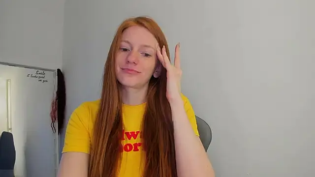 Aliceginger99 online show from March 18, 6:27 am