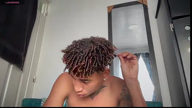 sexy blacks  online show from November 14, 12:04 pm