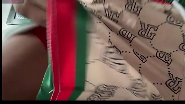 sexy blacks  online show from February 20, 12:16 pm