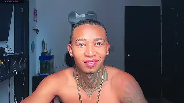 sexy blacks  online show from August 1, 1:10 pm