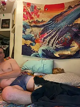 Snapshot of sexyasscougar chatting on December 18, 2:53 am sexyasscougar online show from December 18, 2:53 am