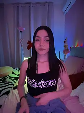 Snapshot of ShannonShanny chatting on December 1, 7:19 pm ShannonShanny online show from December 1, 7:19 pm