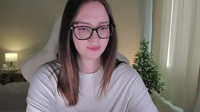 Sonia moon  online show from December 25, 4:54 am