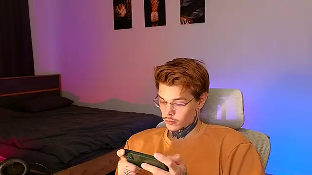 DENIS HERE online show from January 13, 12:21 pm