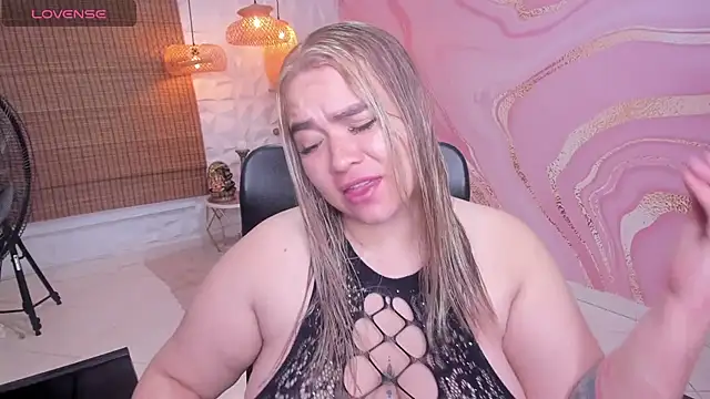 meliboobs  online show from November 8, 10:08 pm