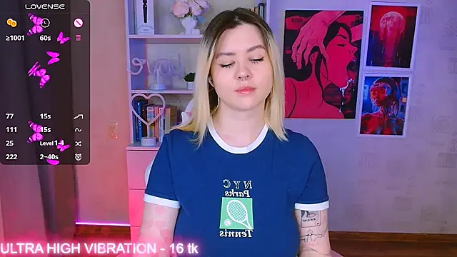 Snapshot of cutie_mili chatting on February 11, 11:54 pm cutie mili online show from February 11, 11:54 pm