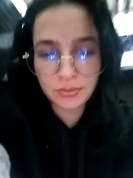 EmilySwaan online show from December 29, 4:48 am