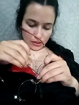 EmilySwaan online show from January 16, 3:23 am