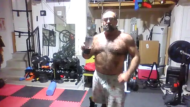 Snapshot of chainjulious chatting on November 13, 4:28 pm chainjulious online show from November 13, 4:28 pm