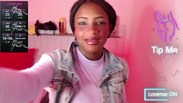 Snapshot of NikitaKiss chatting on November 12, 1:55 pm NikitaKiss online show from November 12, 1:55 pm