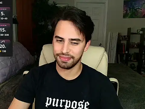 Snapshot of thonylewys chatting on July 17, 9:52 pm thonylewys online show from July 17, 9:52 pm