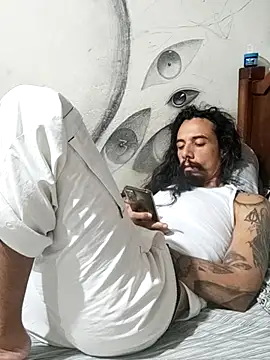 iirgastam3 online show from March 13, 12:48 am