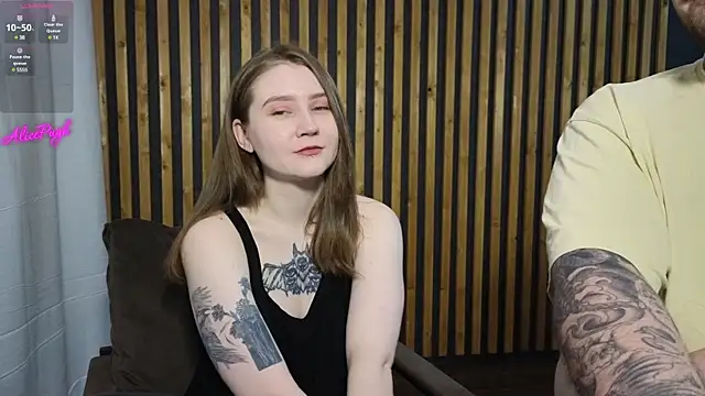 alicepugh online show from February 14, 7:02 pm