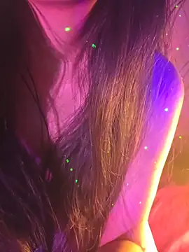 aloneathome online show from December 21, 7:26 am