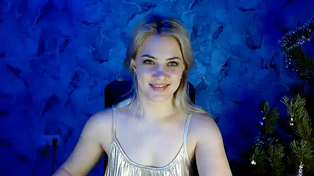 Snapshot of nika_gold1 chatting on December 30, 7:11 pm nika gold1 online show from December 30, 7:11 pm