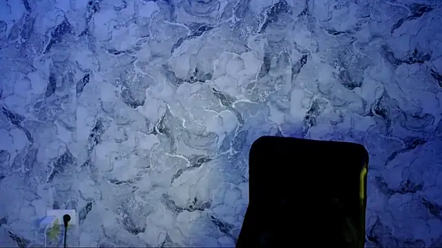 Snapshot of nika_gold1 chatting on March 14, 6:24 pm nika gold1 online show from March 14, 6:24 pm