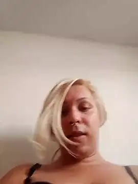 transgirl26 online show from February 1, 7:23 pm