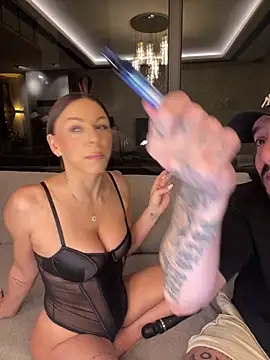 Snapshot of SexOnMyLvL chatting on November 3, 9:05 pm SexOnMyLvL online show from November 3, 9:05 pm