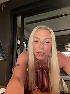 SexOnMyLvL online show from May 13, 9:55 pm