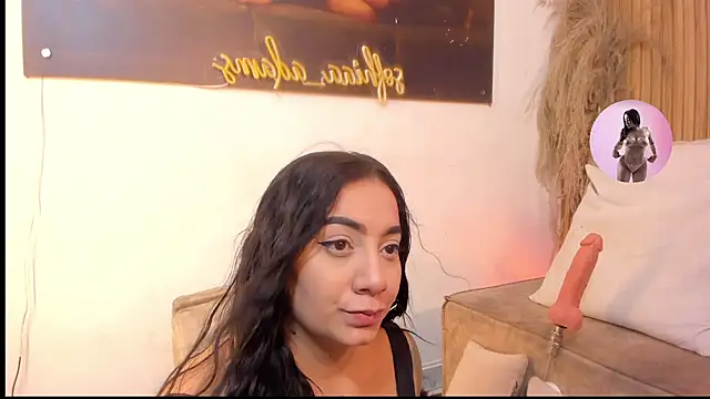 Snapshot of sofhiaa_adaams chatting on May 22, 10:48 pm sofhiaa adaams online show from May 22, 10:48 pm