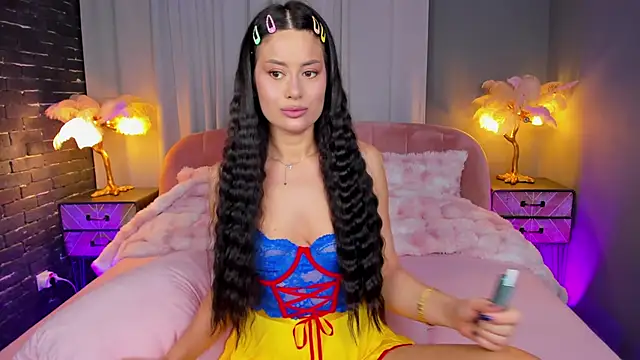 AmedeeaBanks online show from March 6, 8:27 pm