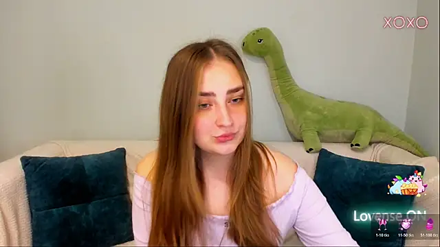 Snapshot of MilliStrii chatting on May 14, 1:23 am MilliStrii online show from May 14, 1:23 am
