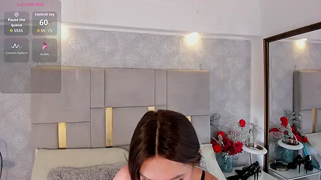 Snapshot of Camilaa_Sanchez_ chatting on May 22, 12:44 pm Camilaa Sanchez online show from May 22, 12:44 pm