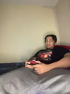 Snapshot of Elgrazonamor chatting on February 22, 1:33 am Elgrazonamor online show from February 22, 1:33 am