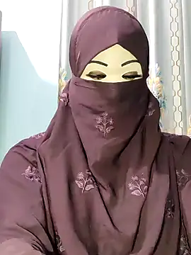 Snapshot of zentaishow chatting on February 17, 8:15 pm zentaishow online show from February 17, 8:15 pm