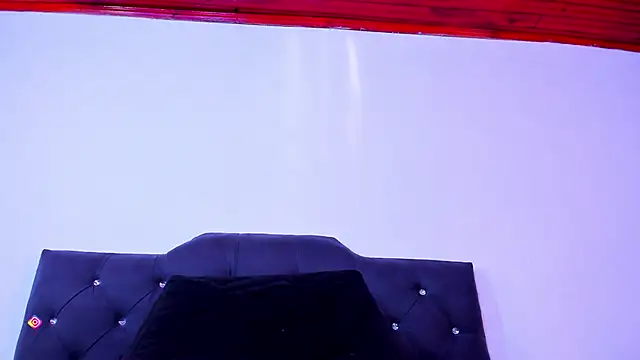 mariana preciado online show from February 4, 1:48 pm