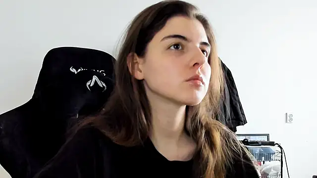 emmamurrr online show from January 19, 10:08 am