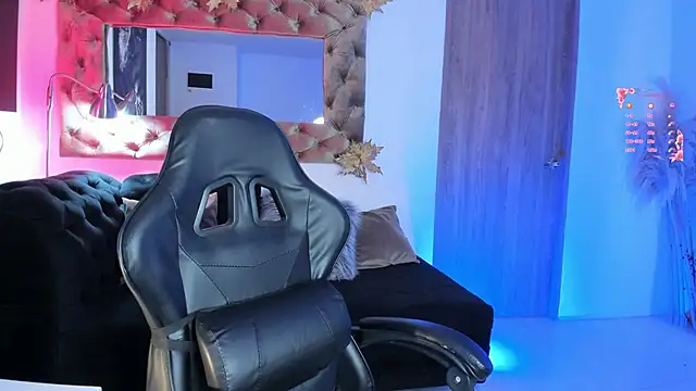 Snapshot of AmelyaMann chatting on May 17, 12:45 pm AmelyaMann online show from May 17, 12:45 pm