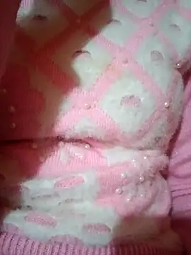 Snapshot of Mangla_Bhabhi chatting on December 3, 10:28 am Mangla Bhabhi online show from December 3, 10:28 am