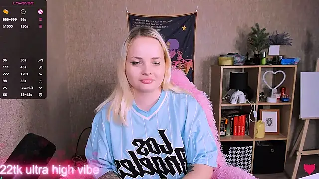 flower sarah  online show from February 9, 3:34 pm