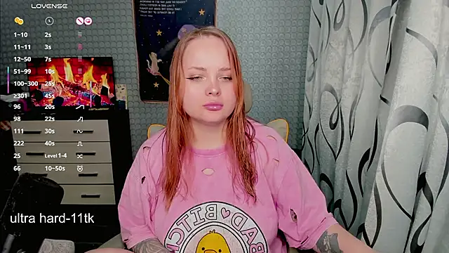 Snapshot of flower_sarah_ chatting on May 26, 3:19 pm flower sarah online show from May 26, 3:19 pm