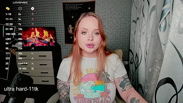 Snapshot of flower_sarah_ chatting on May 30, 9:56 pm flower sarah online show from May 30, 9:56 pm