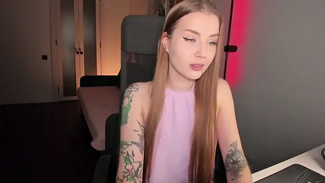 Midnight Mi online show from October 25, 3:40 pm