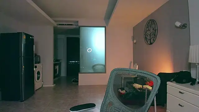 Samuel Andrew online show from September 22, 5:09 am