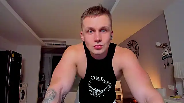 Samuel Andrew online show from November 25, 2:33 am