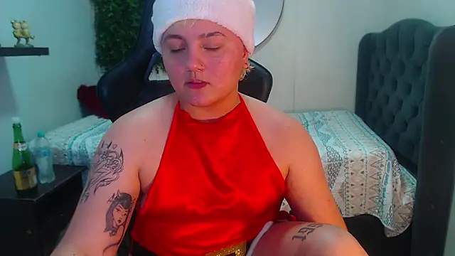 isabeautyx19 online show from December 24, 4:30 pm
