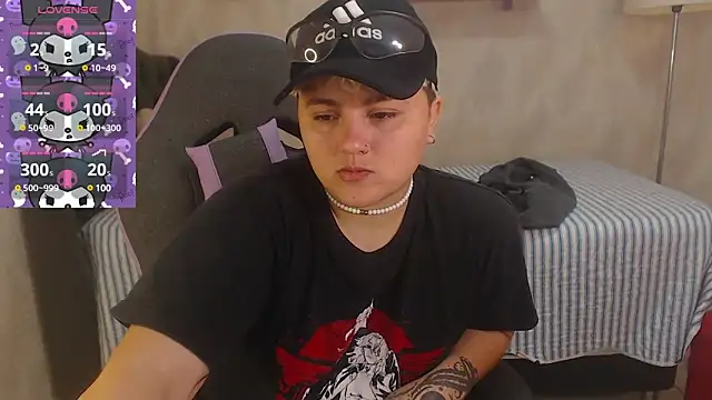 isabeautyx19 online show from January 3, 1:47 pm