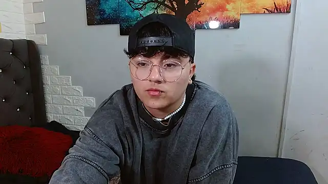 isabeautyx19 online show from January 7, 3:14 pm