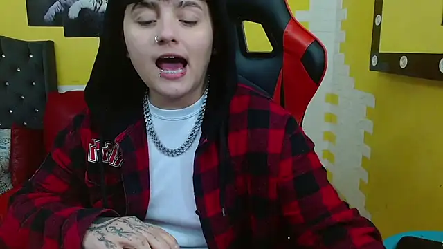 isabeautyx19 online show from March 14, 2:39 am