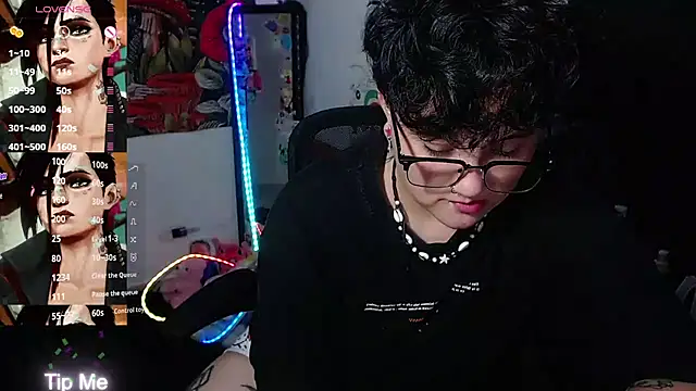 Snapshot of isabeautyx19 chatting on June 28, 3:34 am isabeautyx19 online show from June 28, 3:34 am
